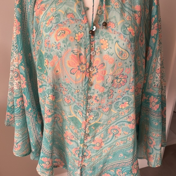 Printed Blouse - Picture 5 of 5